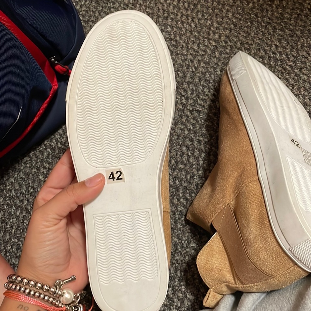 Brand new booties! - Picture 3 of 4